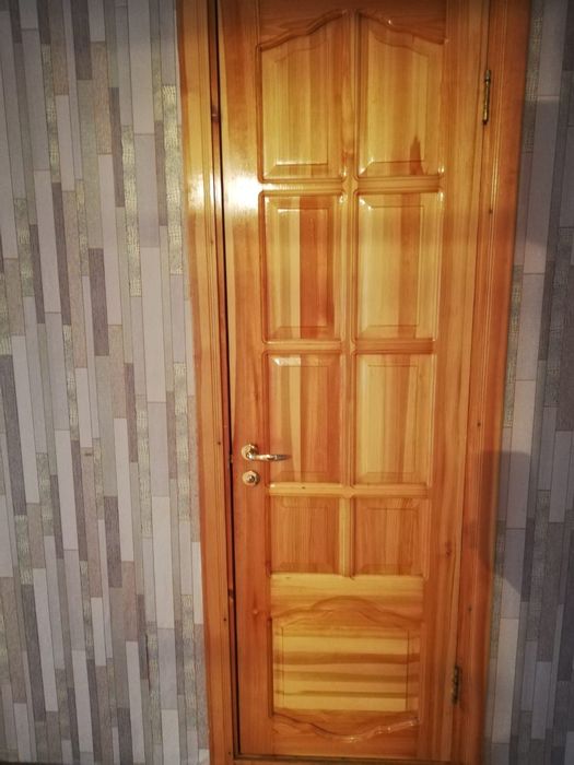 Продам межкомнатные двери
