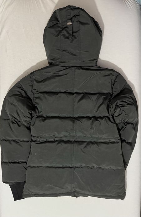 Canada goose Chelsea Parka Size L/M