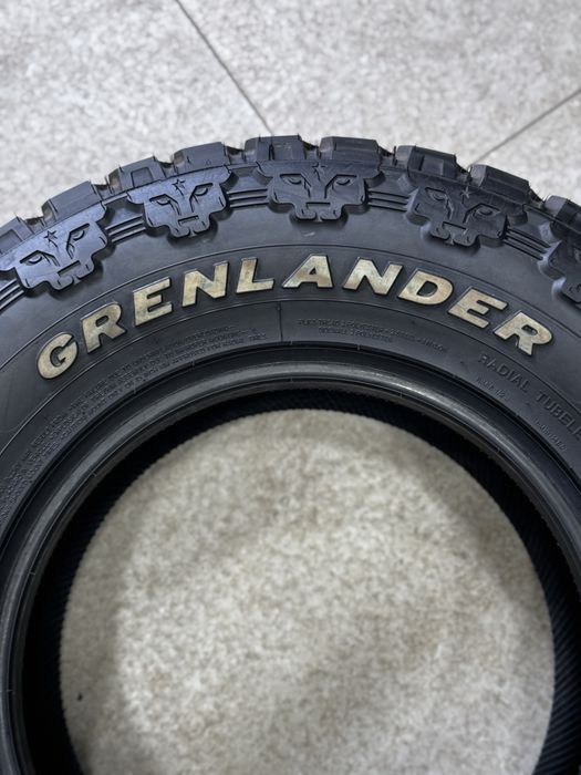Grenlander Predator M/T 235/75R15