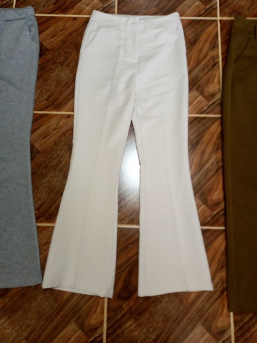 Удобная одежда в отличном состоянии S-M размер 50 тыс 1шт