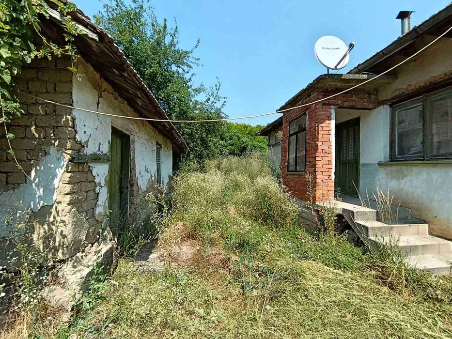 Къща в с. Кулина вода област Плевене