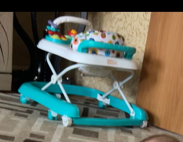 Ходунки 3 в 1  в отличном состоянии.