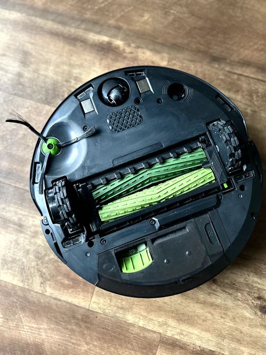 Прахосмукачка робот iRobot Roomba Combo j9+ 2в1