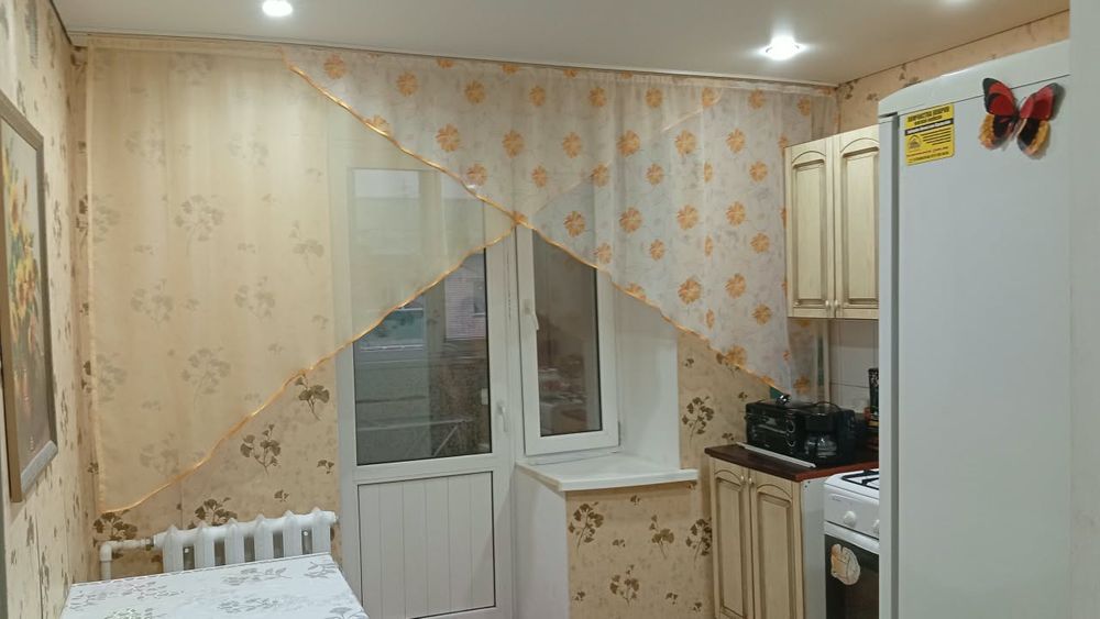 продам 2 комн.кв.в 9 мкр.