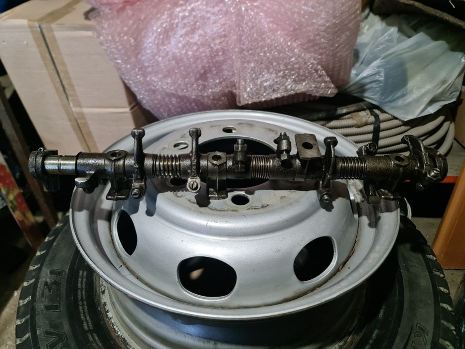 Вал коромысел умз 4216