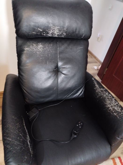 Scaun masaj cu telecomanda