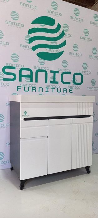 Shkaf komplekt sotiladi