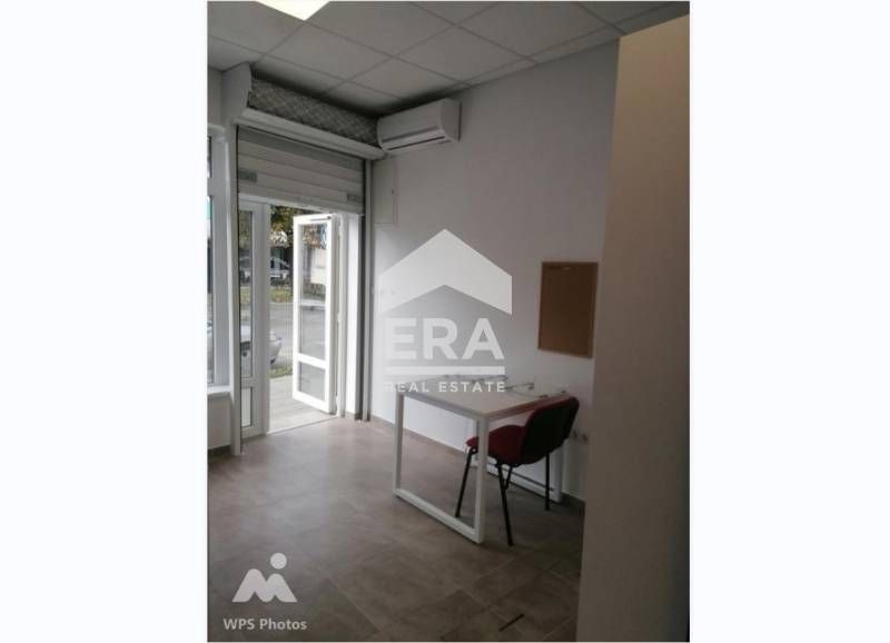Продава се Магазин в Варна, Център - 45 кв.м за 1586 €/кв.м - Снимка #1
