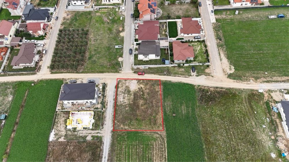 Vand/schimb cu apartament/casa plus diferenta