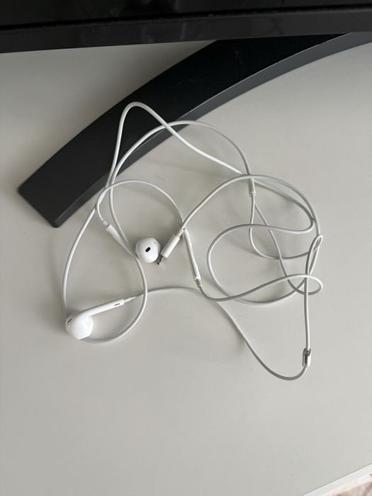 Наушники iphone lightning оригинал