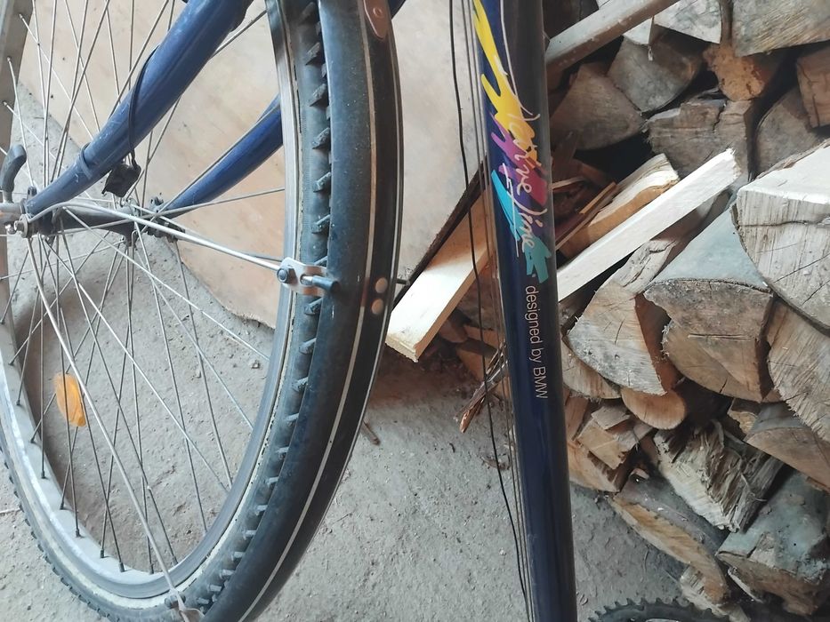 Vând.     biciclete
