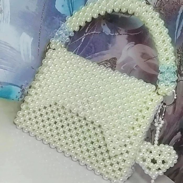 Zakazga sumka, shkatulka, stakanchik.