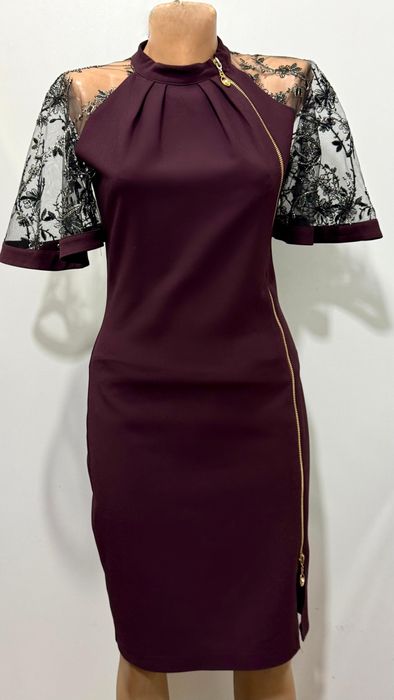 Продам платья и двойку