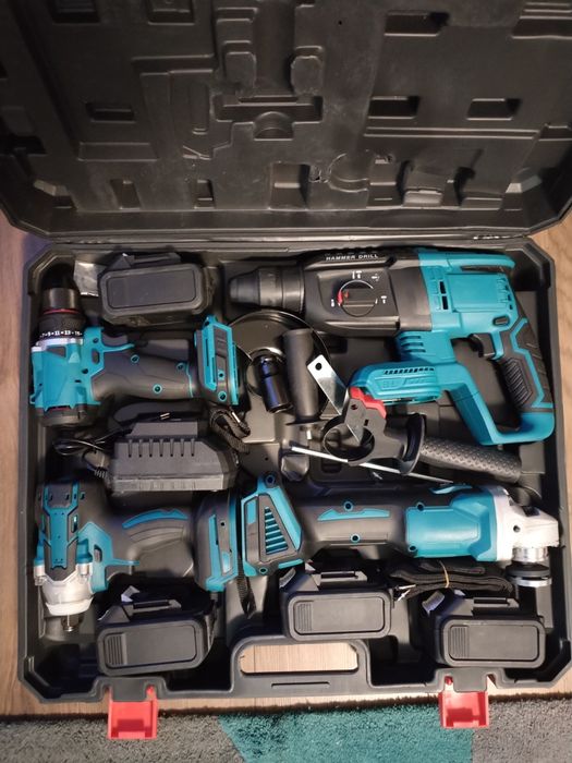 Комплект акумулаторни машини 4 в 1.