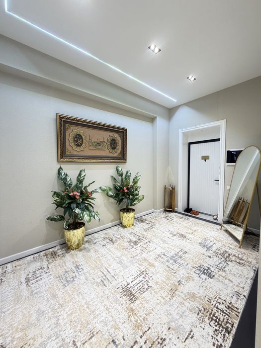 Квартира с готовым ремонтом и мебелью