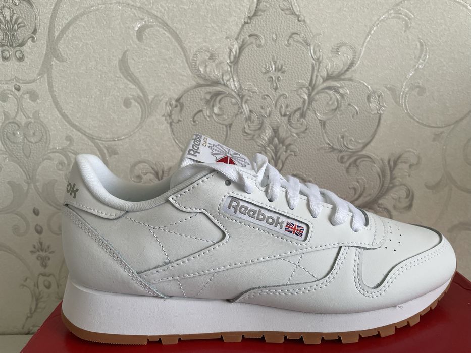Кроссовки Reebok