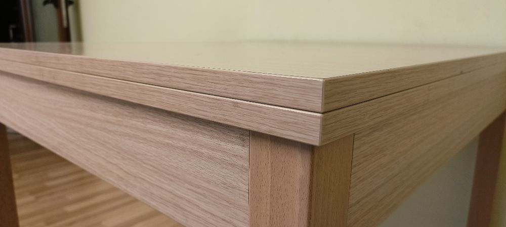 Чисто нова разтегателна трапезна маса