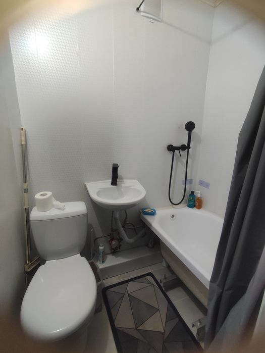 Сдам малосемейку посуточно