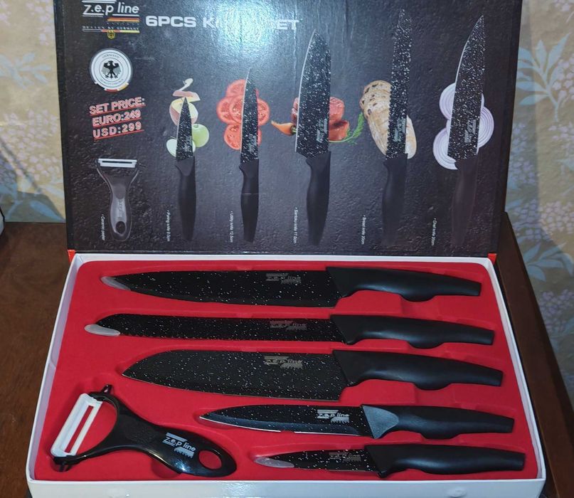 Комплект ножове - нов