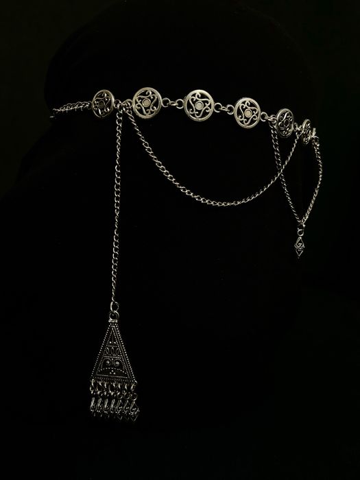 Украшение в национальном стиле