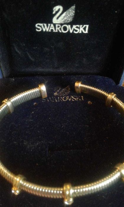 продам бижутерию