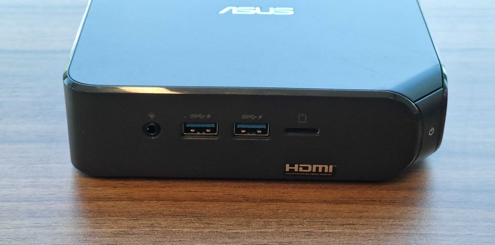 mini-pc Asus Chromebox 4, intel 5205U, 4gb ram, 32gb storage