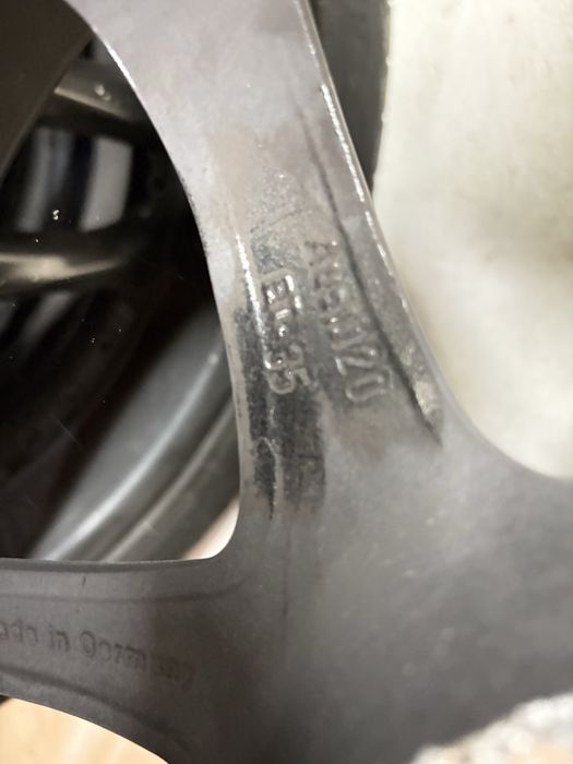 Гуми с джанти 18 5х120 BMW