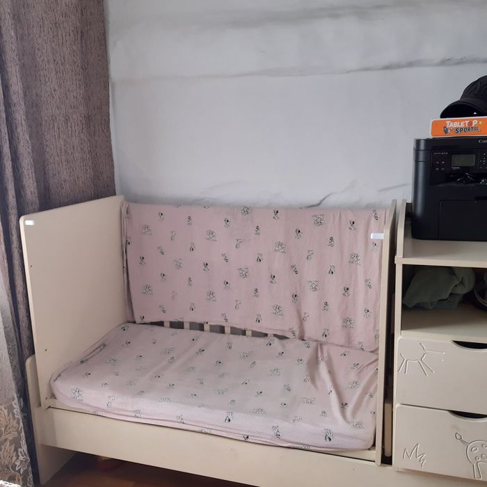 Манеж для детей  .