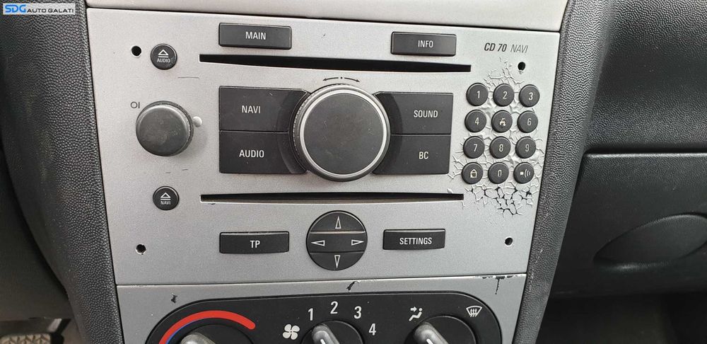 Unitate Navigatie Radio Cd Player CD70 CD 70 Navi Opel Corsa C 2000 - 2006