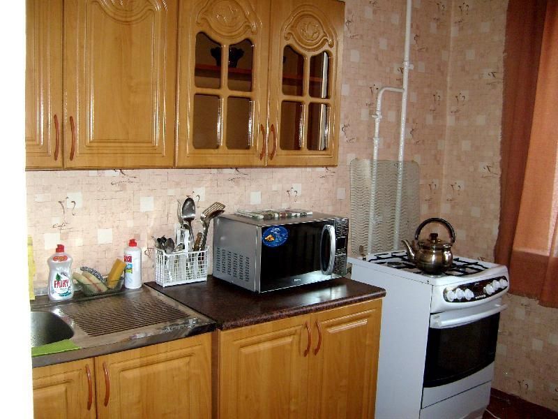 Посуточно квартира в 11 мкр