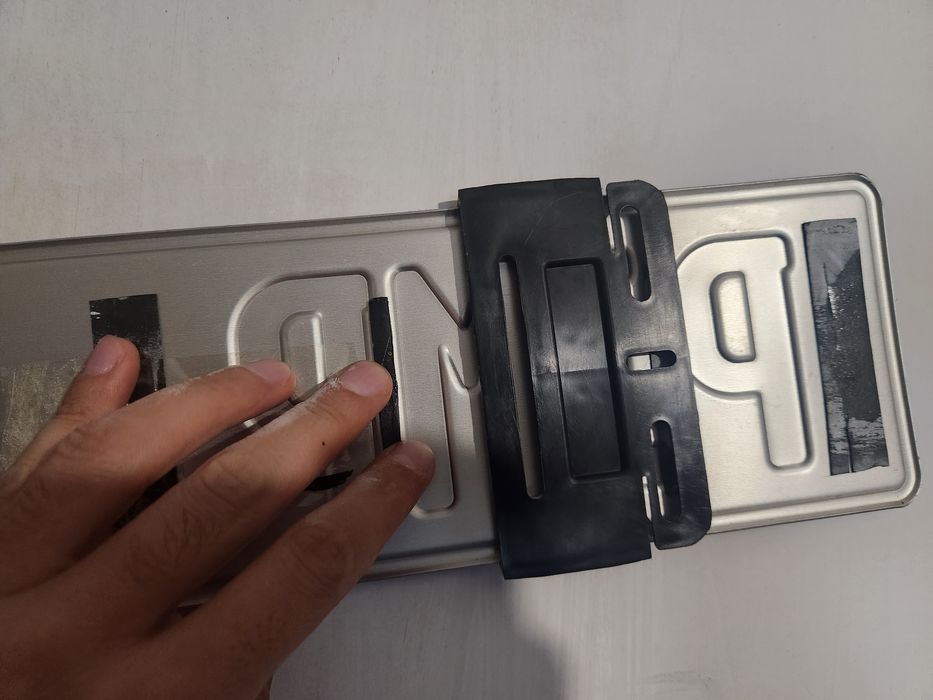 Suporti numere slim (plastic ABS) negru mat