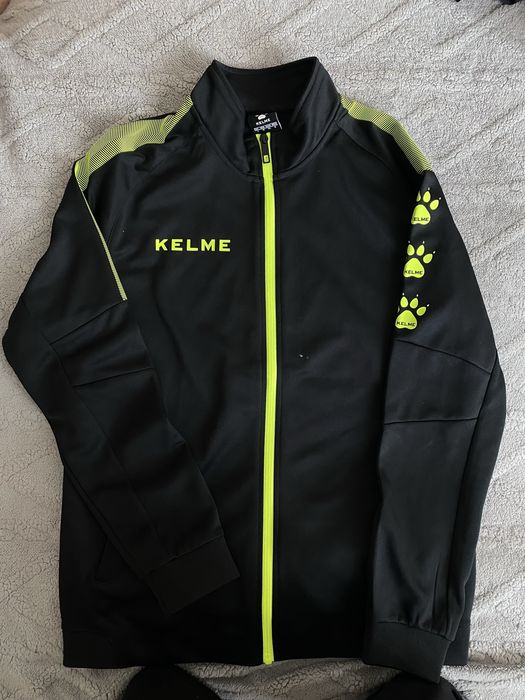 Спортивная одежда