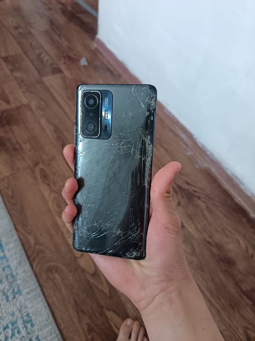 XIAOMI 11T PRO 256 gb