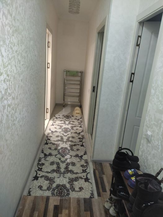 Продаются квартира Авиасозлар-2.  2-ком 1-этаж