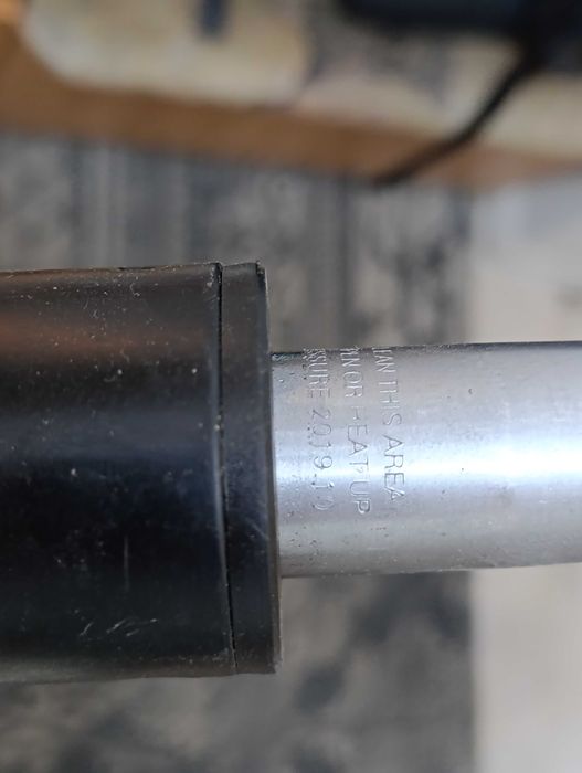 Газлифт для кресла