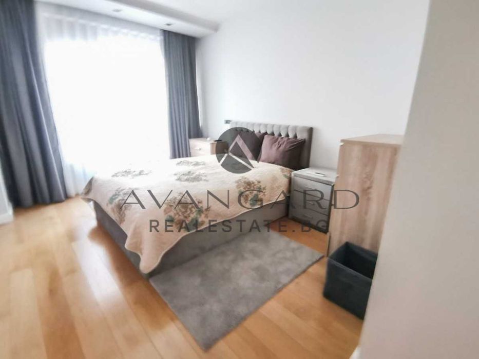 оф.11026 Многостаен с Паркомясто Герджика