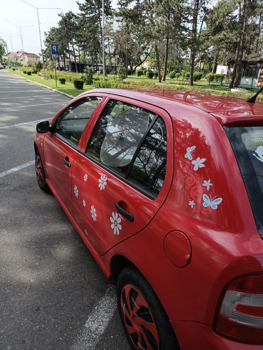 Vând Skoda Fabia M1