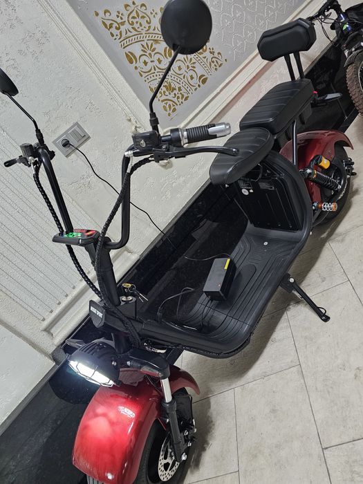 Skuter yangi yaqinda motosalondan olganman