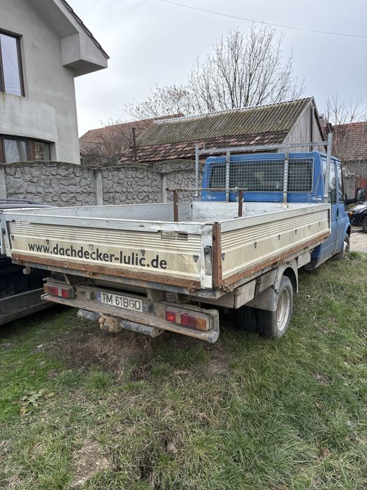 Vând camionetă Ford Transit