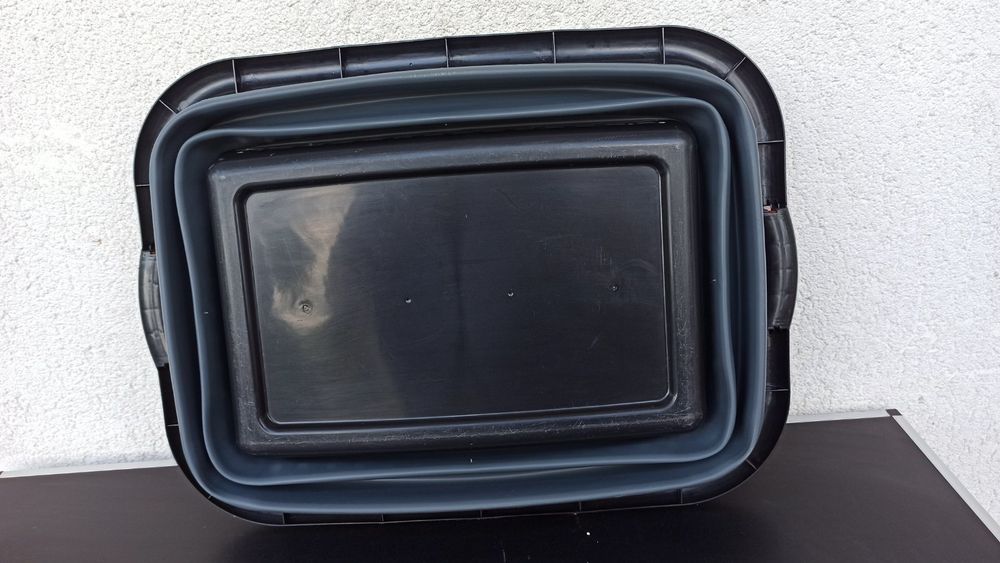 Tower cos de rufe pliabil negru și auriu
economisire spatiu durabil