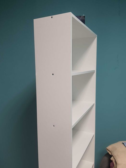 Етажерка от Jysk