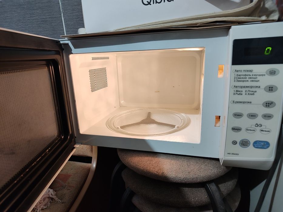 Микроволновка LG