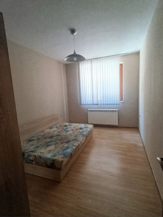 Продава тристаен лятно кино Тракия