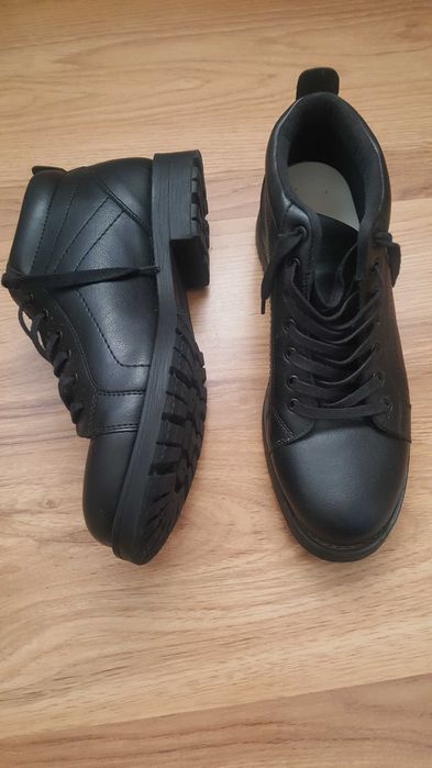 зимни обувки.боти