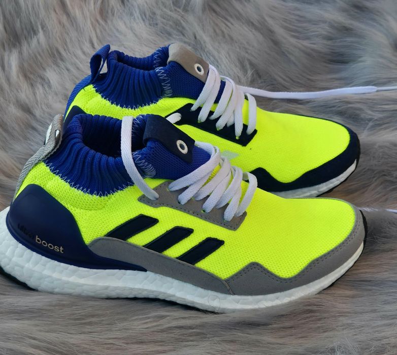 Adidas Ultra Boost Mid оригинални дамски сникърси 37 1/3 нови
