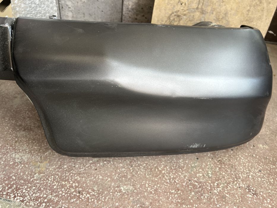 Piese Toyota Hilux , bara ,bandouri ,faruri ,protectie bena etc
