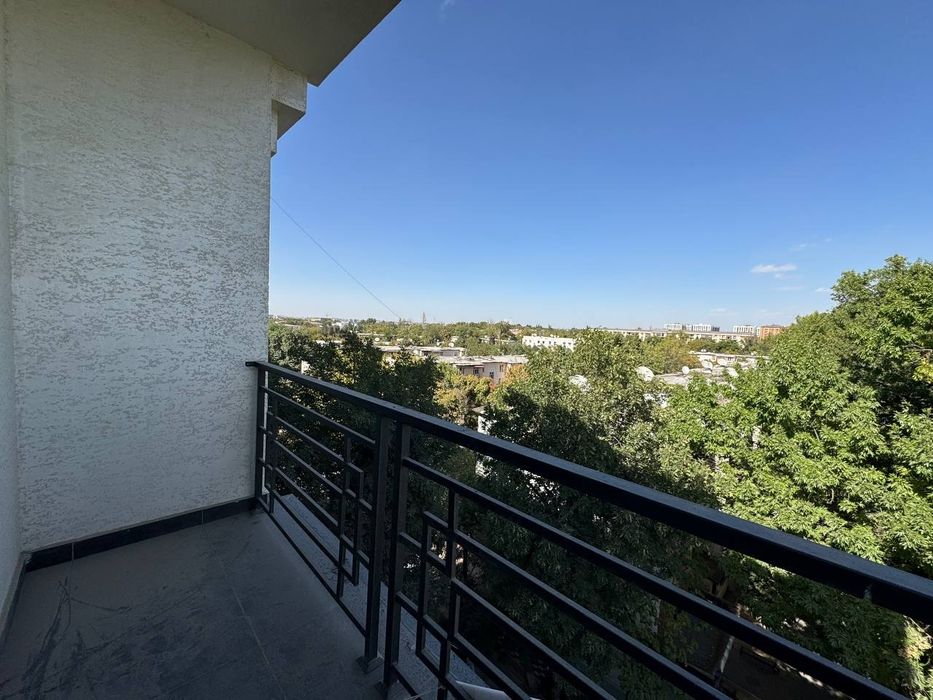 Новостройка с кадастром.Ялангач, ор-р Бухара кафе.5й этаж. Лифт есть