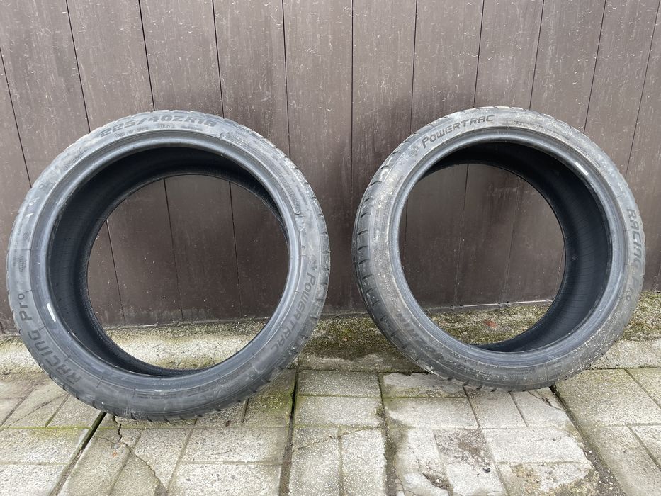 Летни гуми 225/40/18 2бр