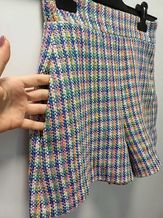 Къси панталони Maje с висока талия в многоцветен туид, размер EUR 34