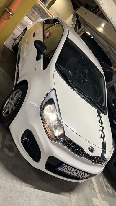 KIA Rio 2012 — imagine 3